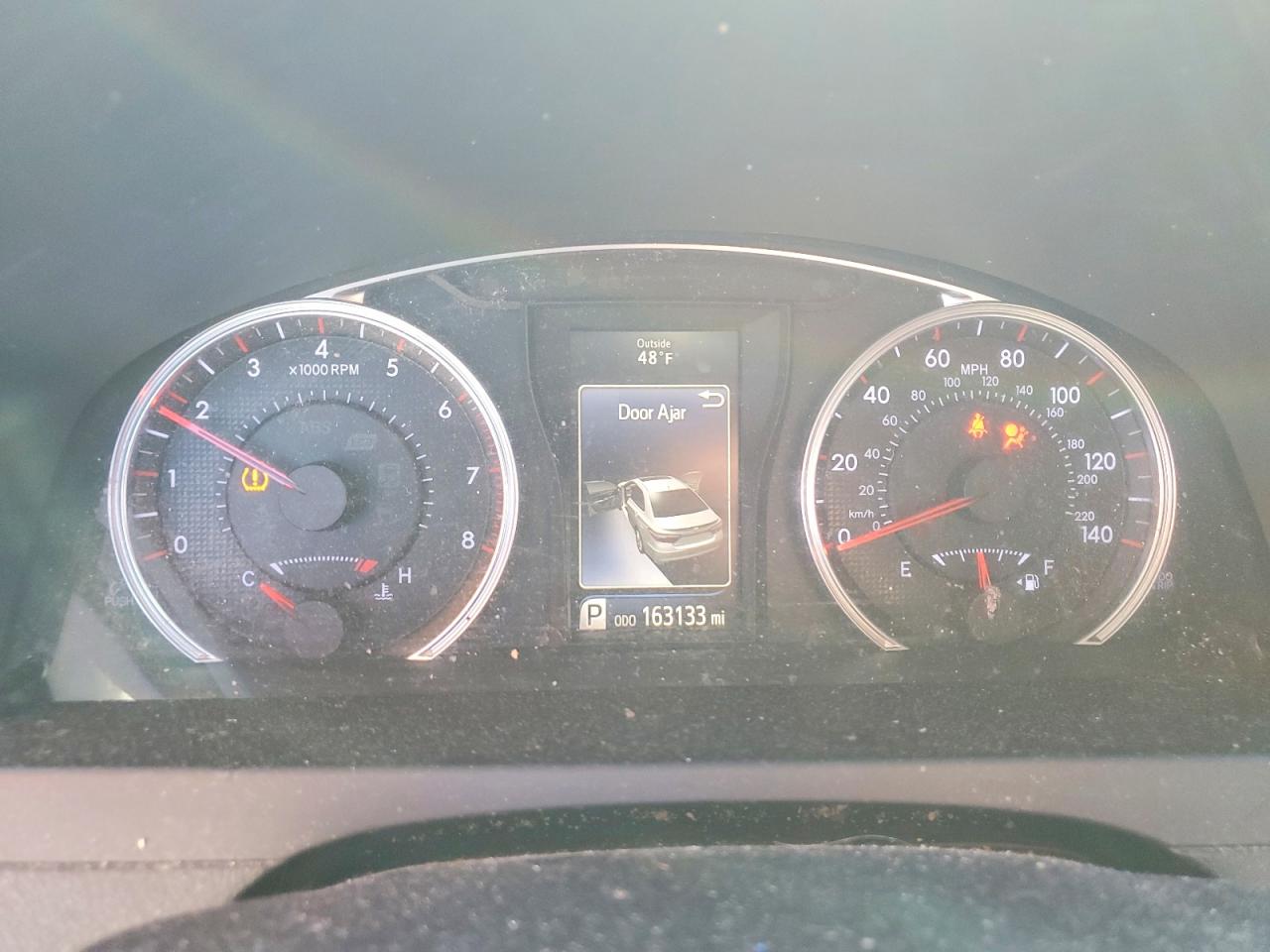 2015 TOYOTA CAMRY LE photo 25