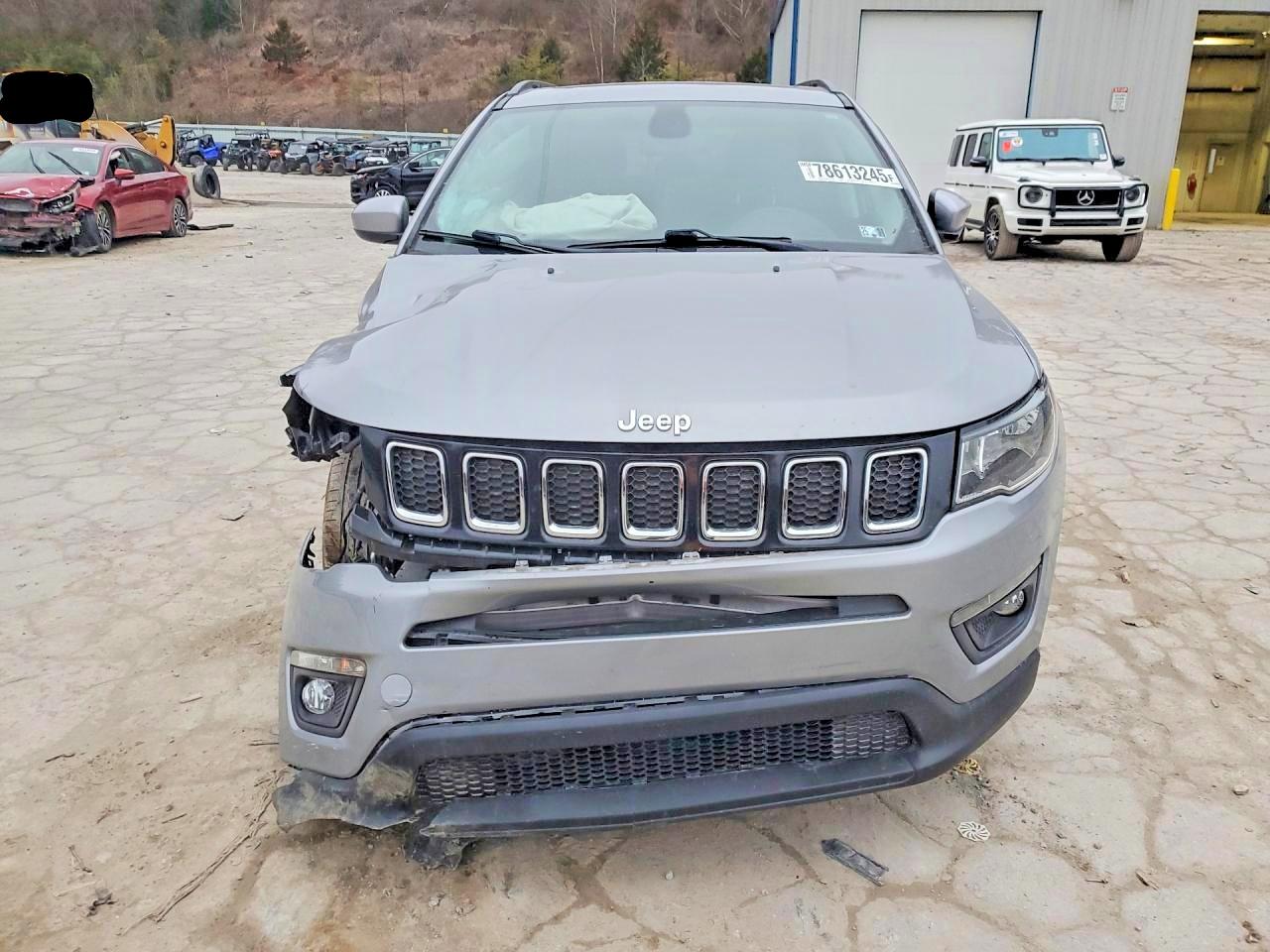 2019 JEEP COMPASS LATITUDE photo 13