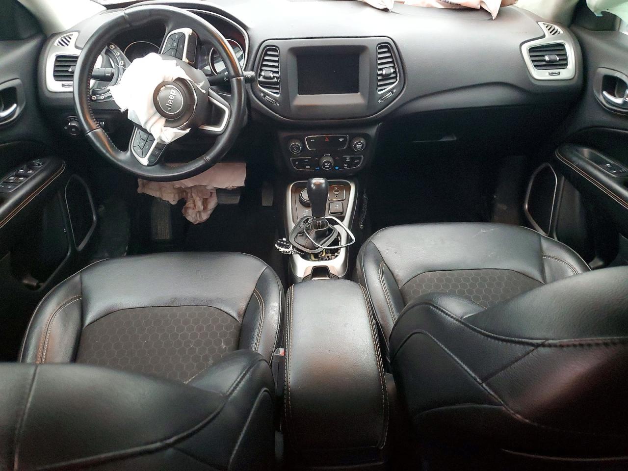 2019 JEEP COMPASS LATITUDE photo 22