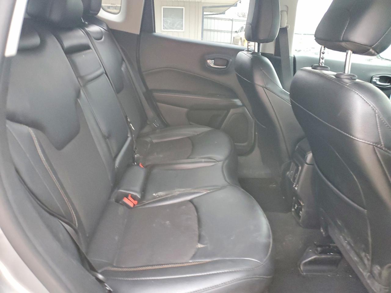 2019 JEEP COMPASS LATITUDE photo 31