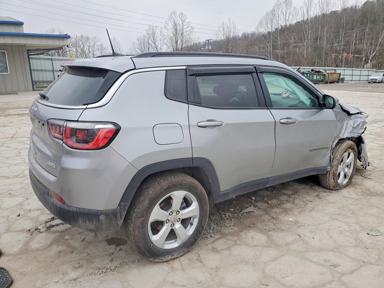 2019 JEEP COMPASS LATITUDE photo 7