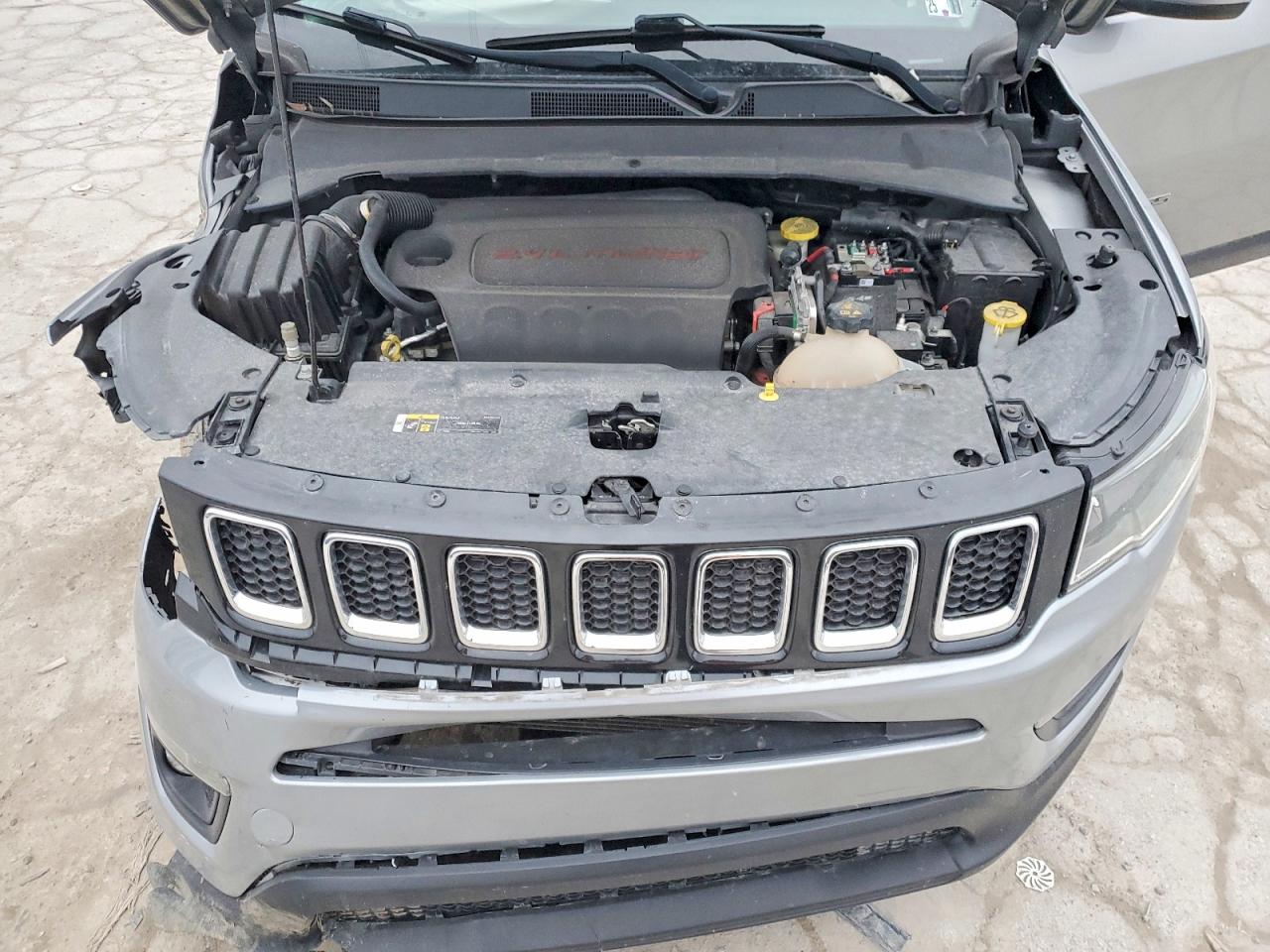 2019 JEEP COMPASS LATITUDE photo 34