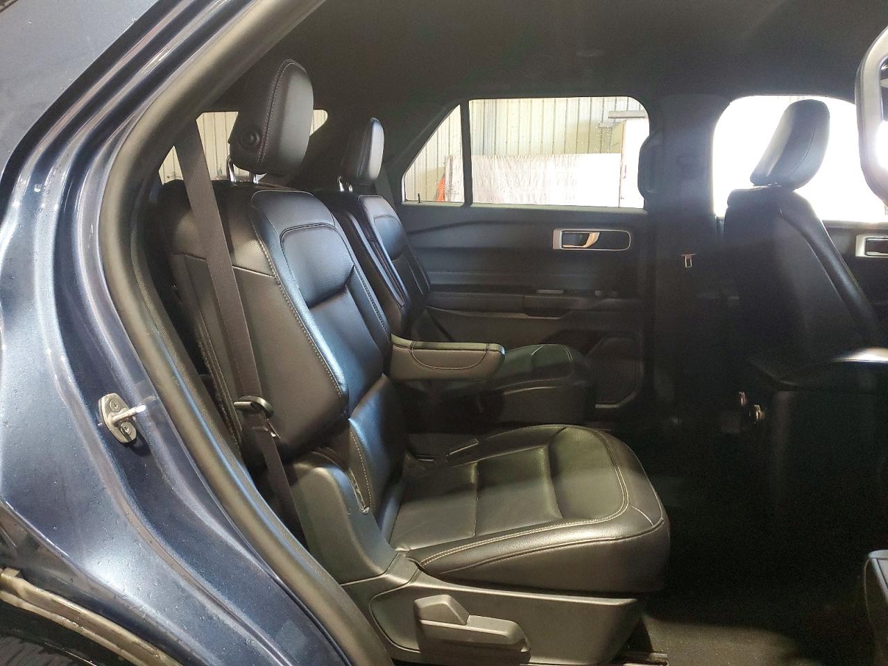 2020 FORD EXPLORER XLT photo 11