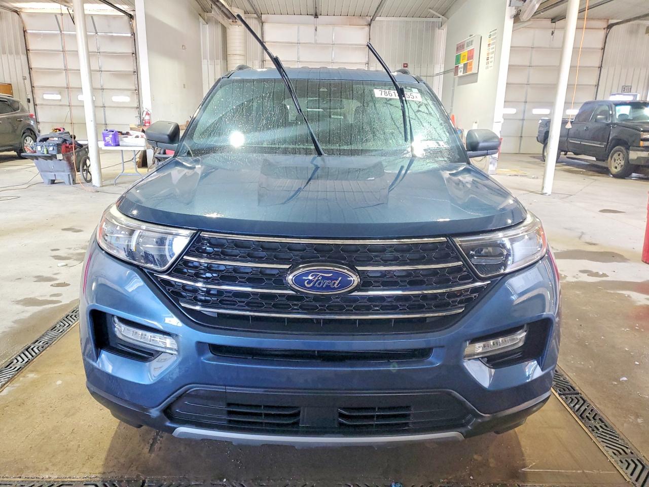 2020 FORD EXPLORER XLT photo 5