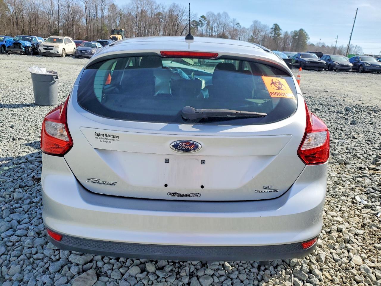 2013 FORD FOCUS SE photo 11