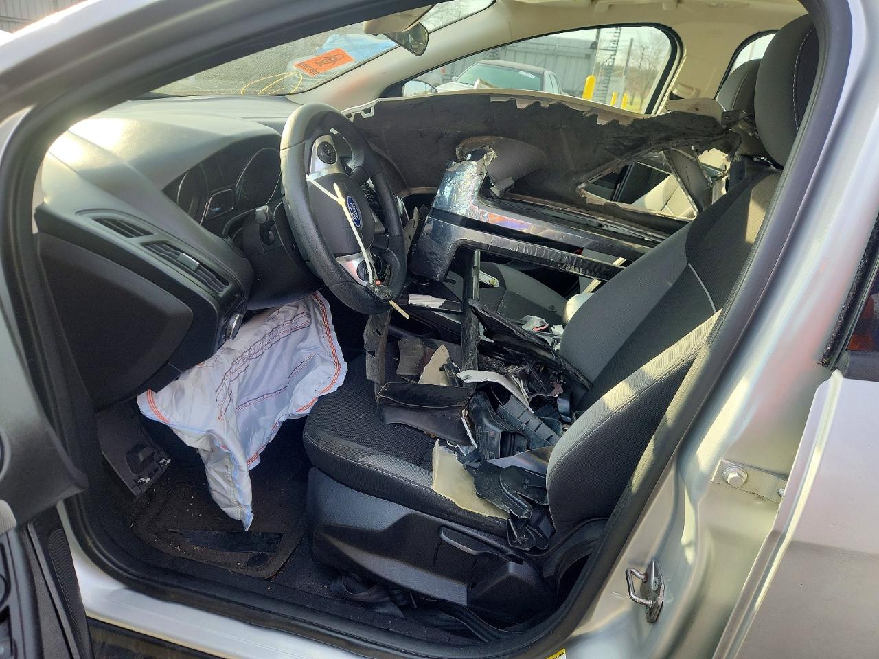 2013 FORD FOCUS SE photo 13