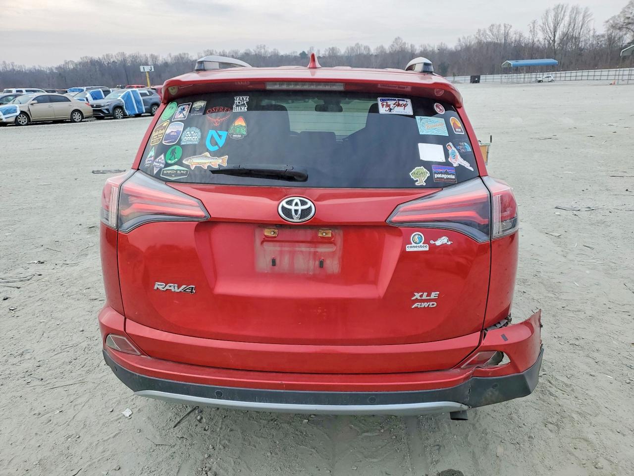 2017 TOYOTA RAV4 XLE photo 11