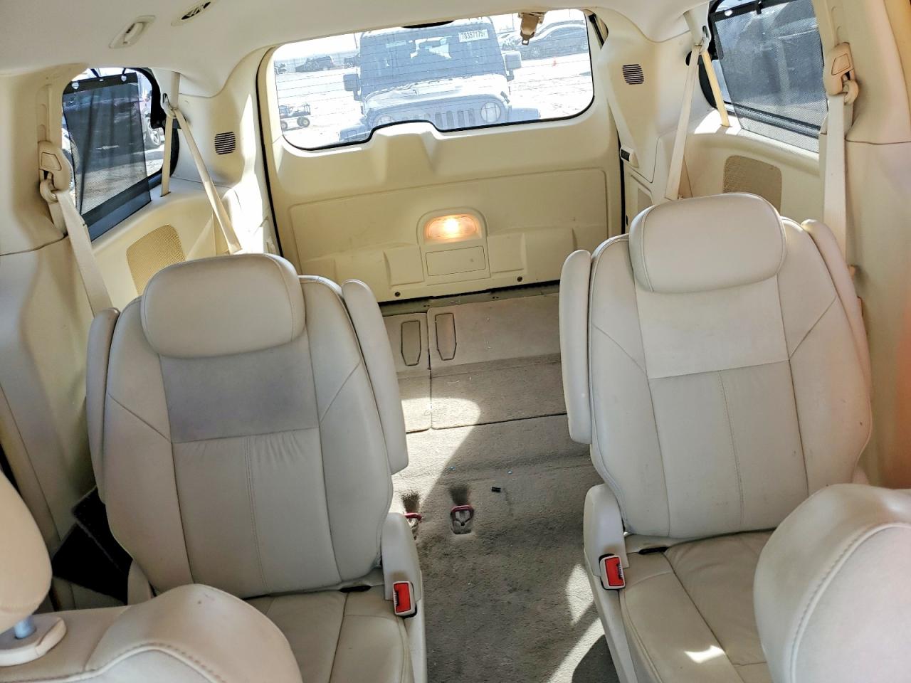 2008 CHRYSLER TOWN & COUNTRY LIMITED photo 19