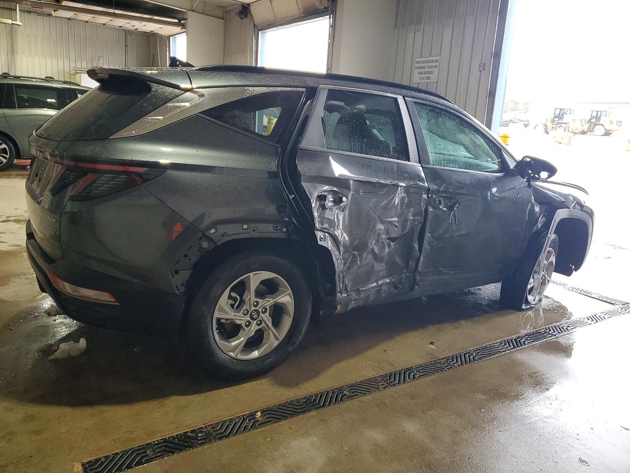 2022 HYUNDAI TUCSON SEL photo 3