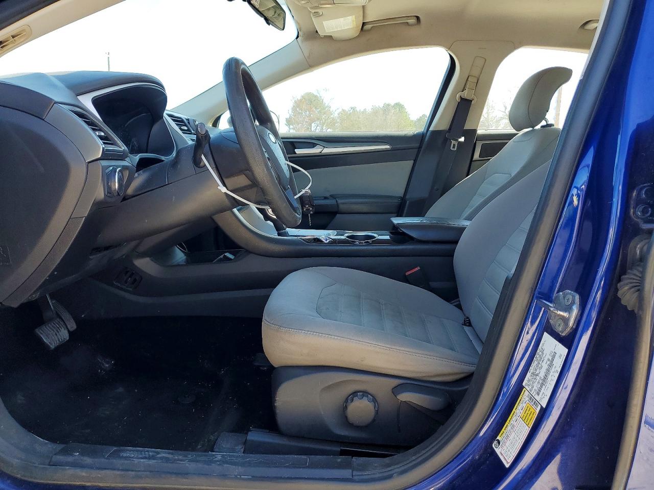 2013 FORD FUSION S photo 13