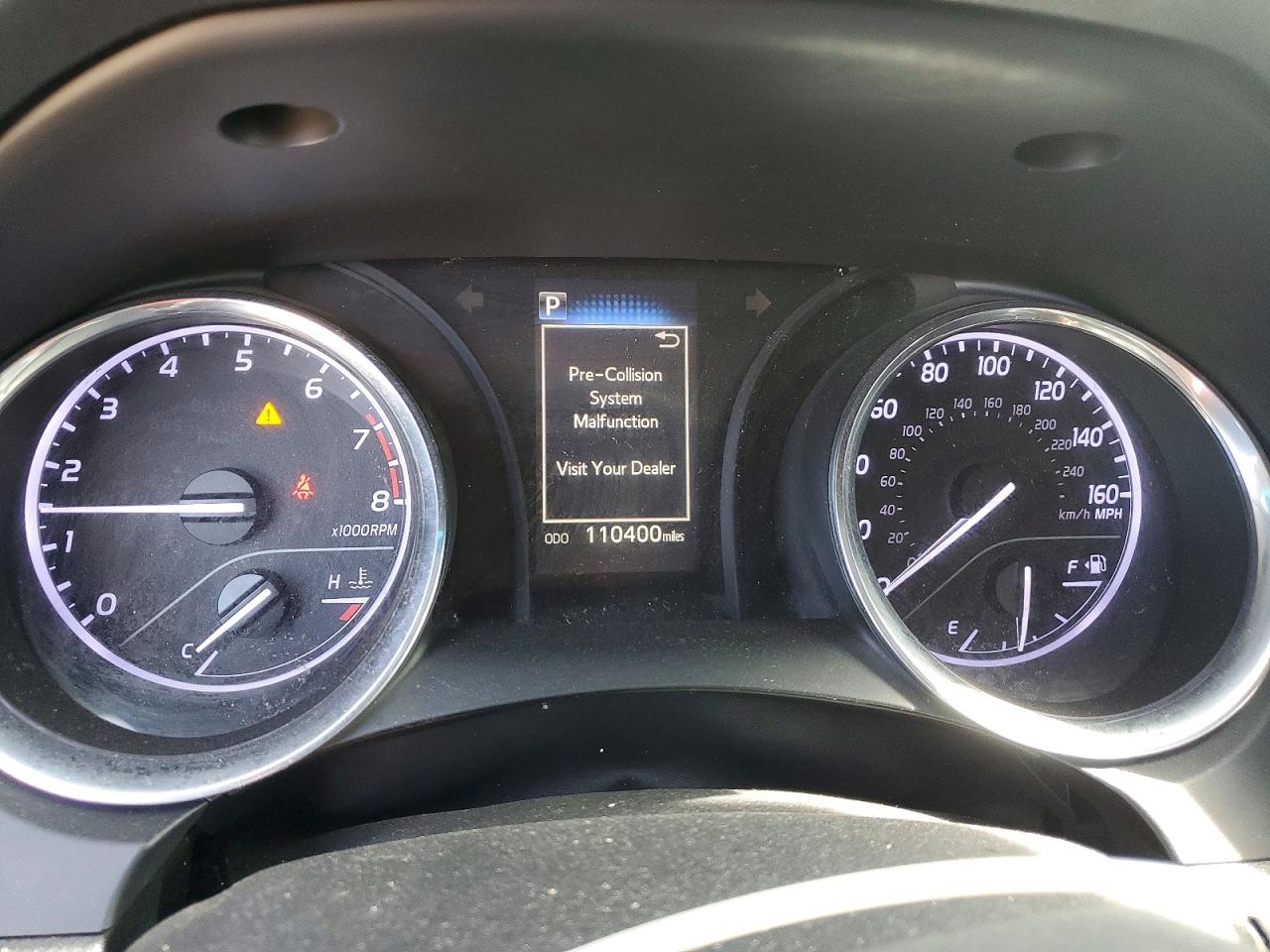 2018 TOYOTA CAMRY SE photo 17