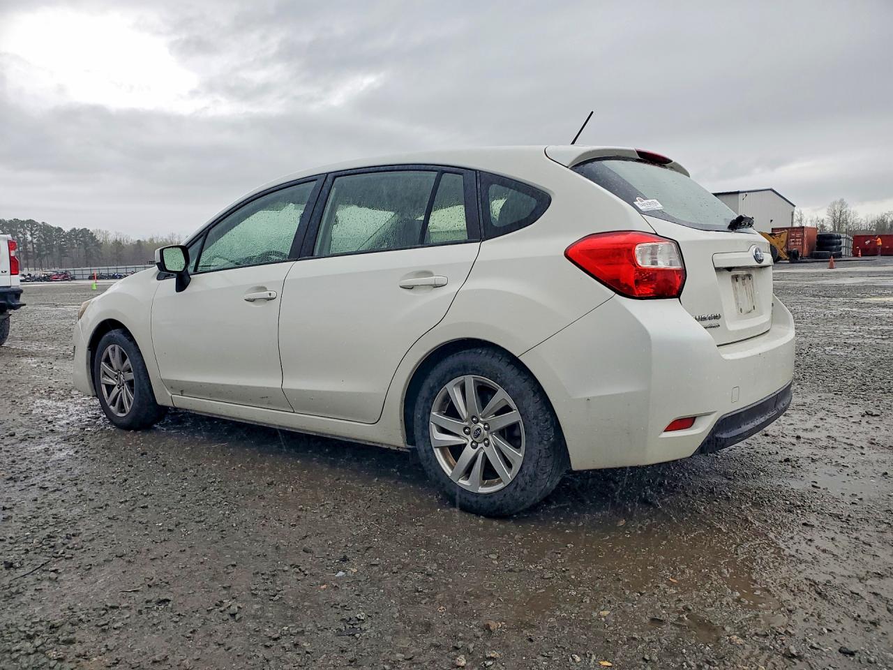 2015 SUBARU IMPREZA PREMIUM photo 4