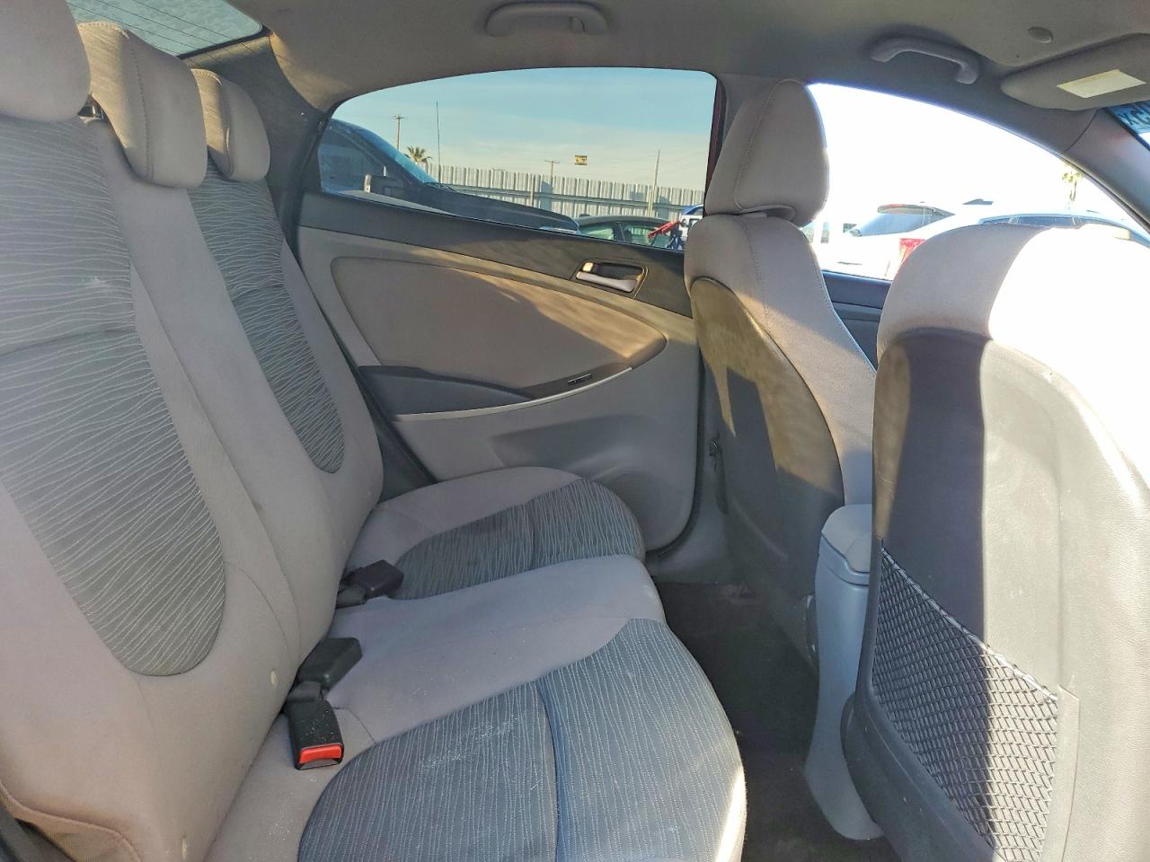 2017 HYUNDAI ACCENT photo 10