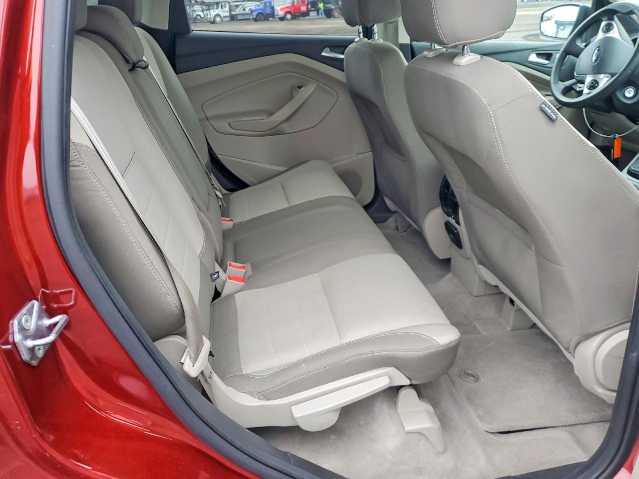 2014 FORD ESCAPE SE photo 11