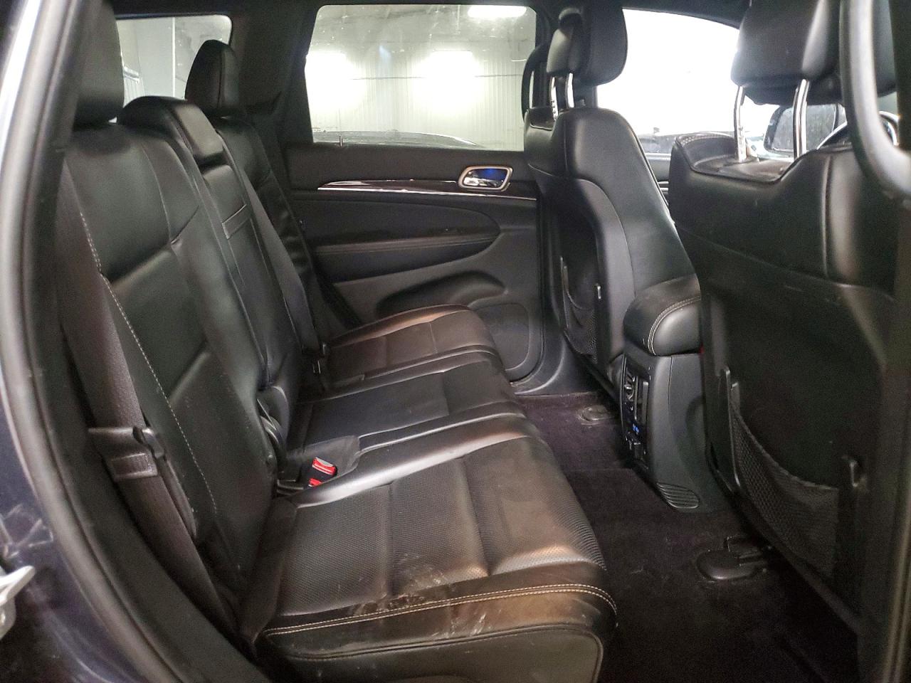 2016 JEEP GRAND CHEROKEE OVERLAND photo 21