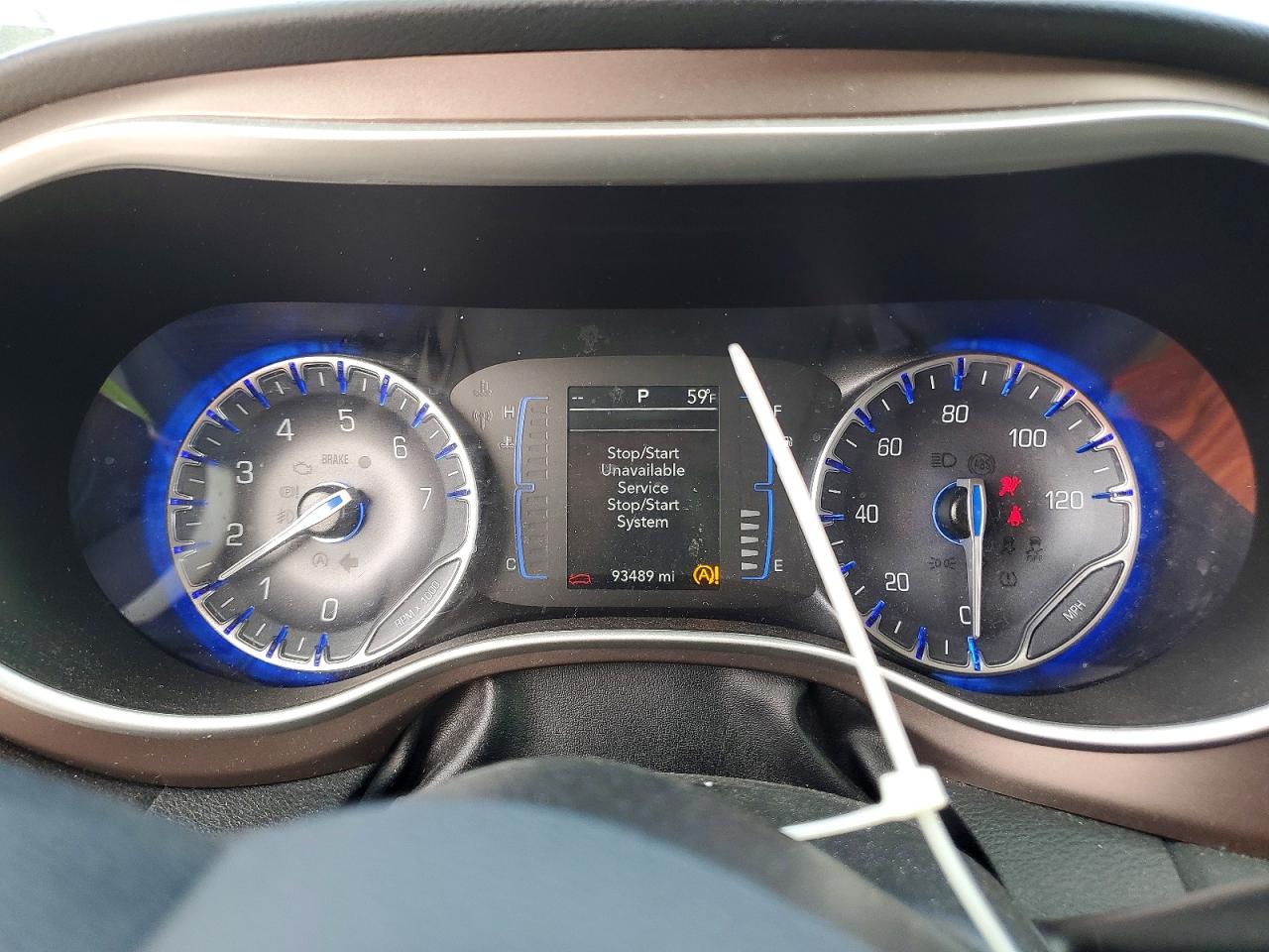 2021 CHRYSLER VOYAGER LXI photo 9