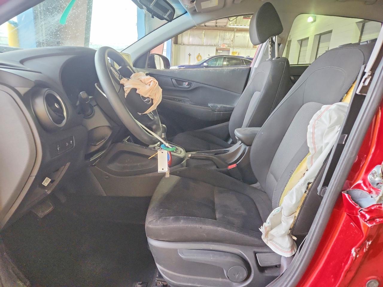 2022 HYUNDAI KONA SEL photo 7