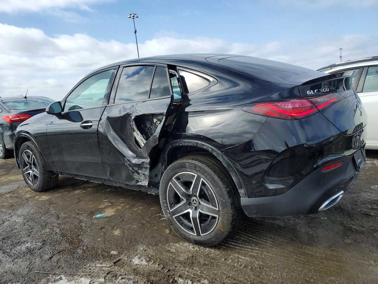 2025 MERCEDES-BENZ GLC COUPE 300 4MATIC photo 2