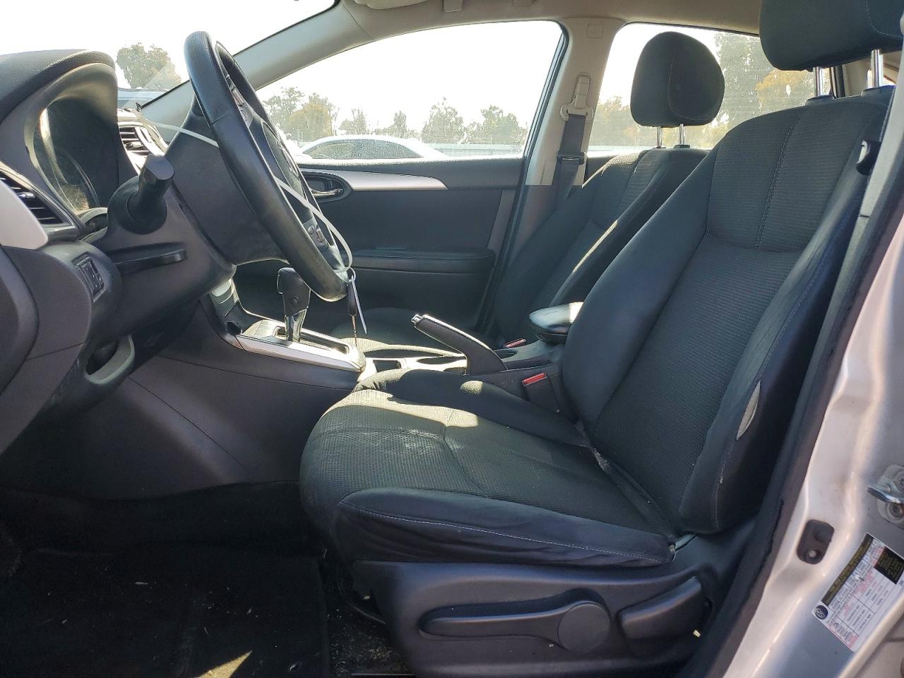 2018 NISSAN SENTRA S photo 7