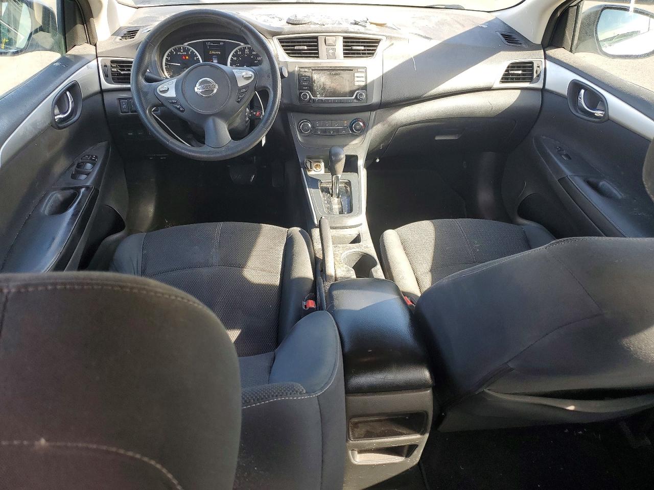 2018 NISSAN SENTRA S photo 8