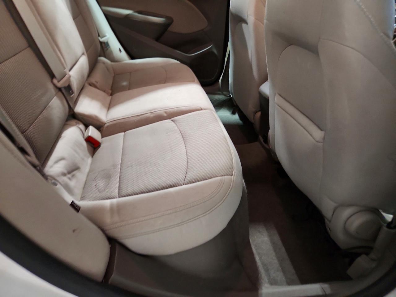 2017 CHEVROLET CRUZE LT photo 10