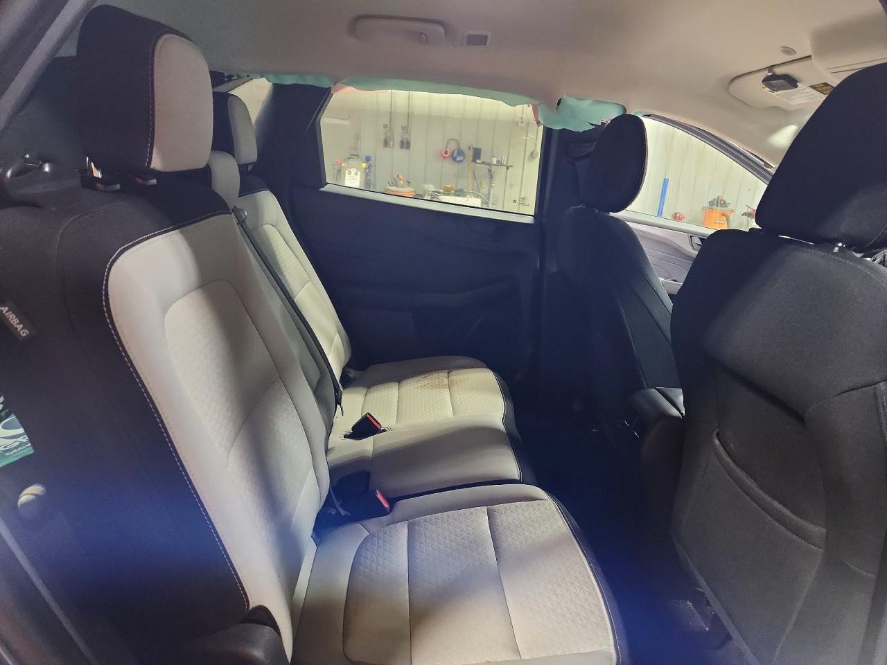 2025 FORD ESCAPE ACTIVE photo 41