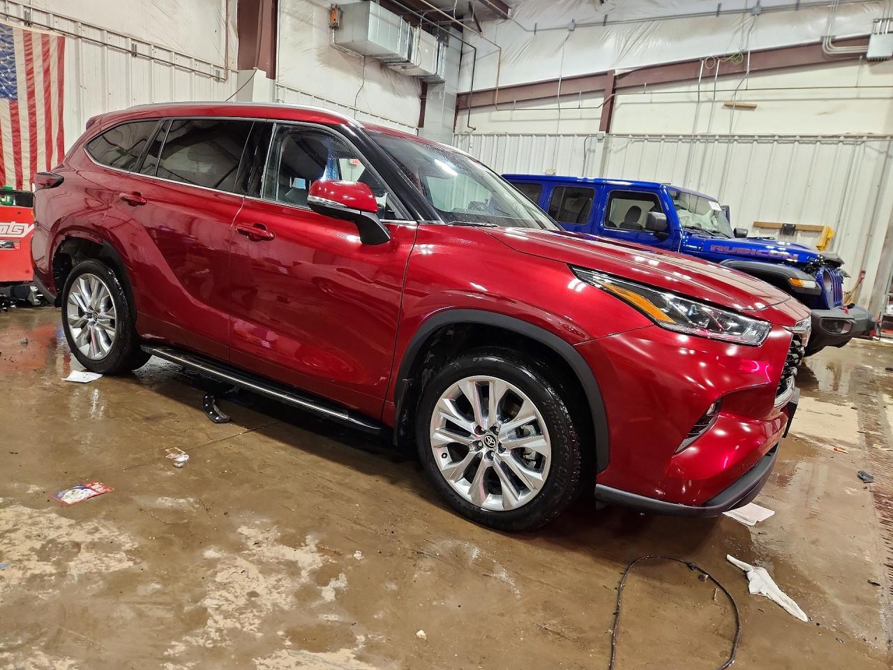 2024 TOYOTA HIGHLANDER LIMITED photo 4