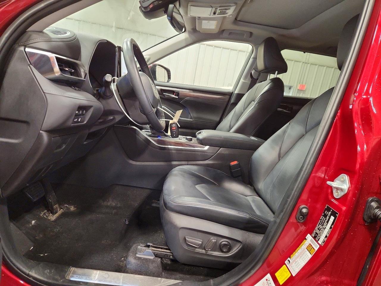 2024 TOYOTA HIGHLANDER LIMITED photo 7