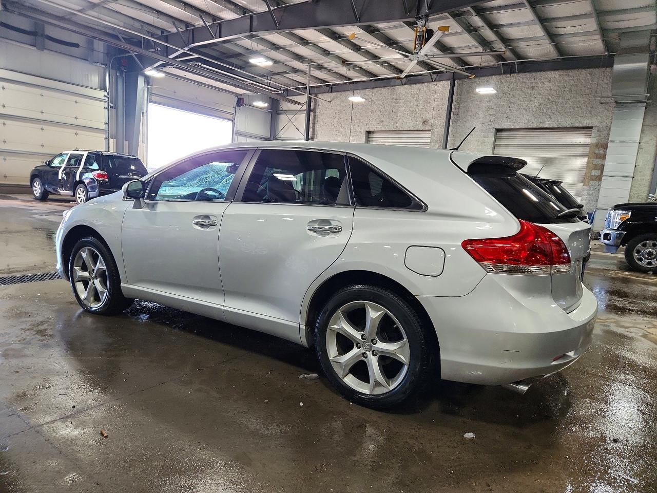 2009 TOYOTA VENZA AWD V6 photo 2