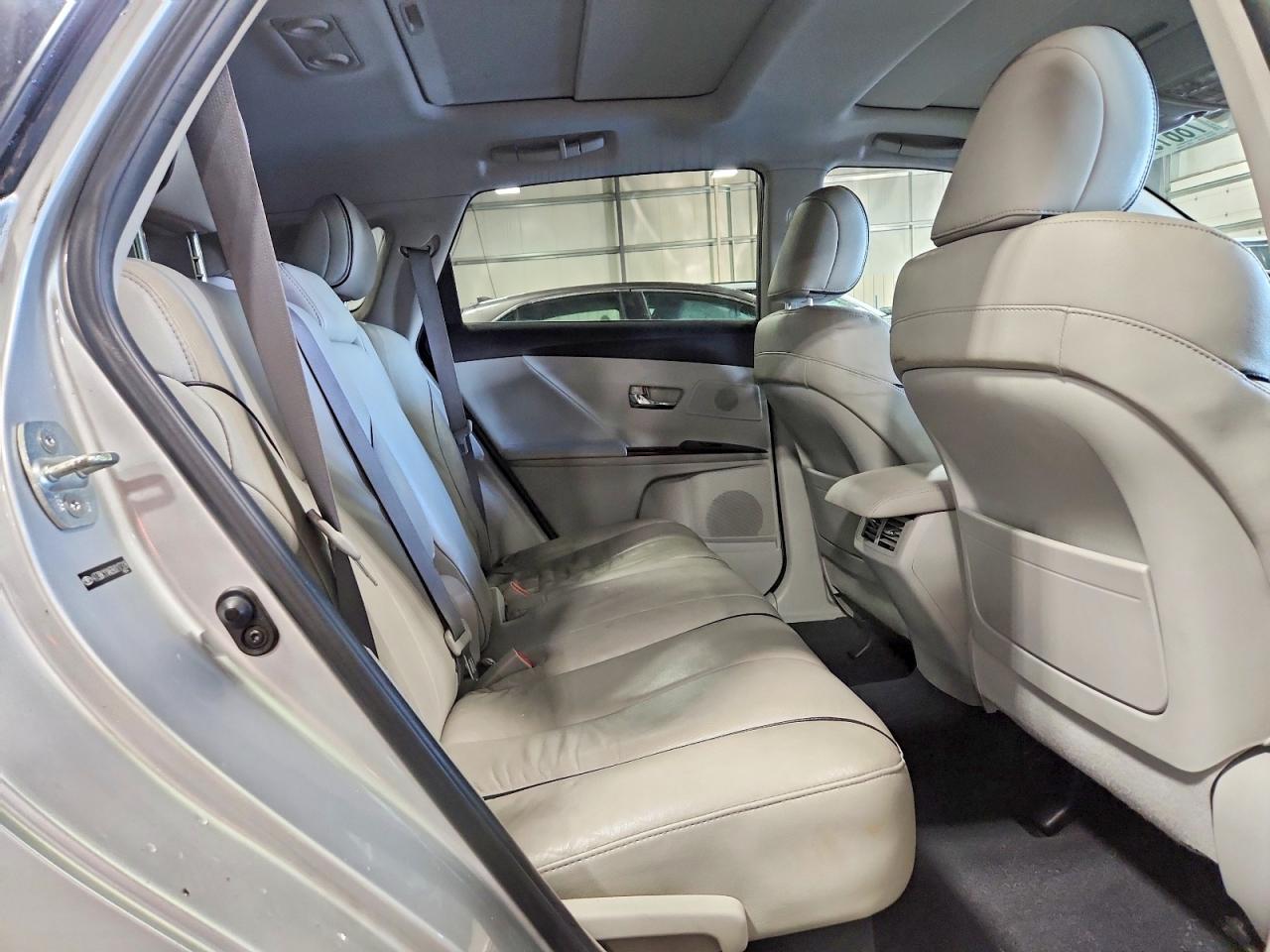2009 TOYOTA VENZA AWD V6 photo 11