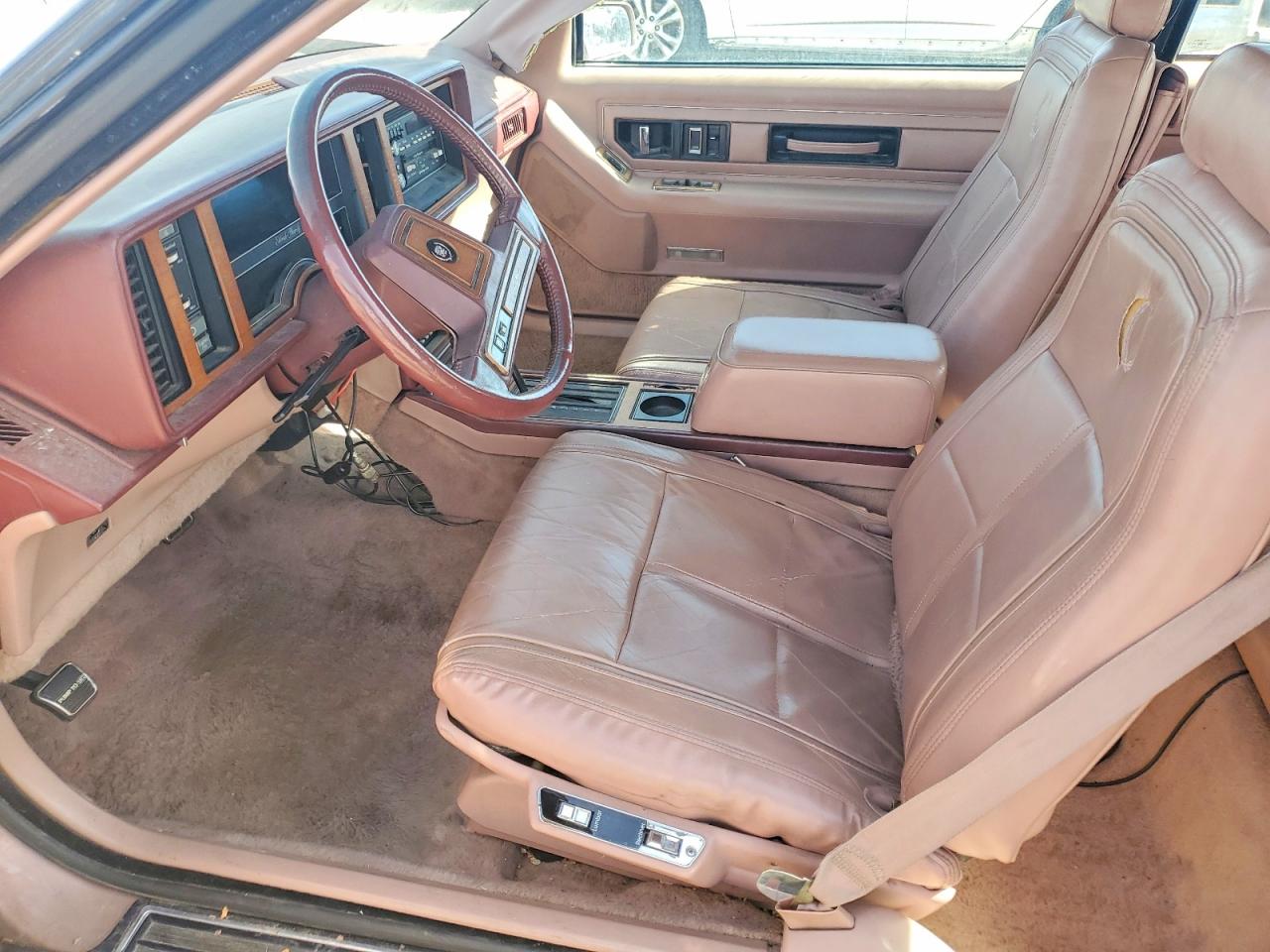 1986 CADILLAC ELDORADO photo 13
