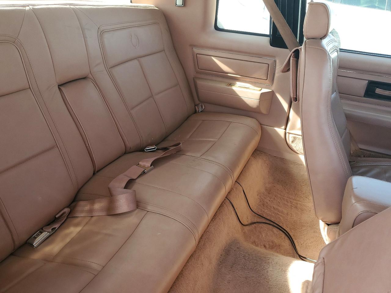 1986 CADILLAC ELDORADO photo 19
