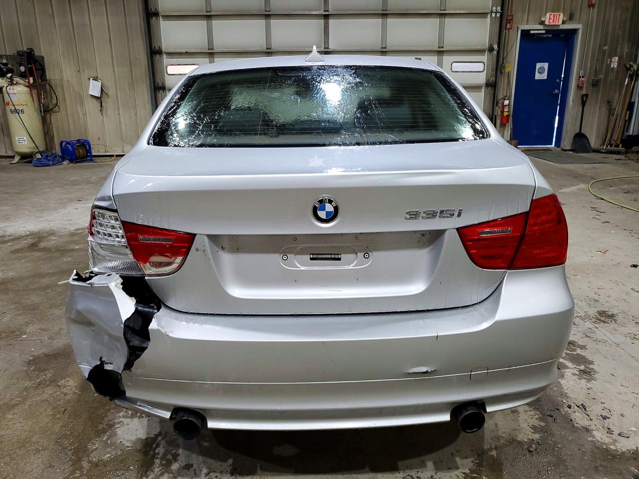2011 BMW 335 XI photo 6