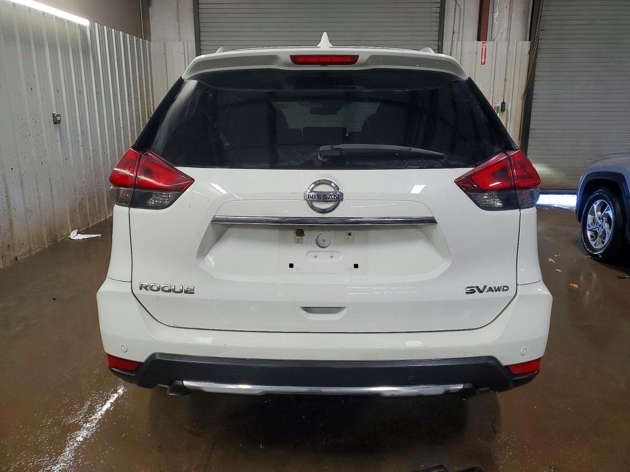 2020 NISSAN ROGUE SV photo 11