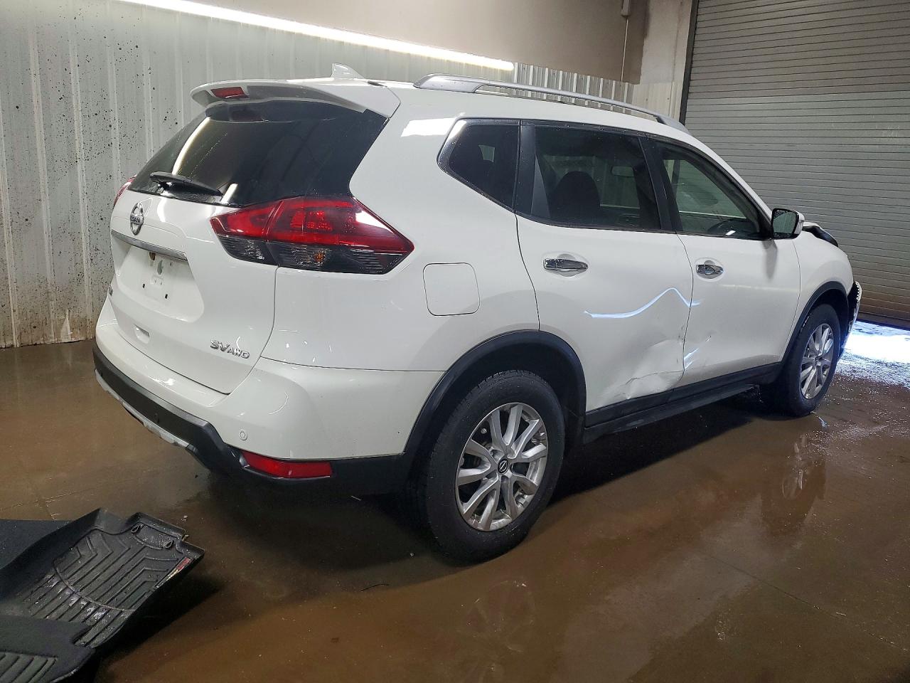 2020 NISSAN ROGUE SV photo 5