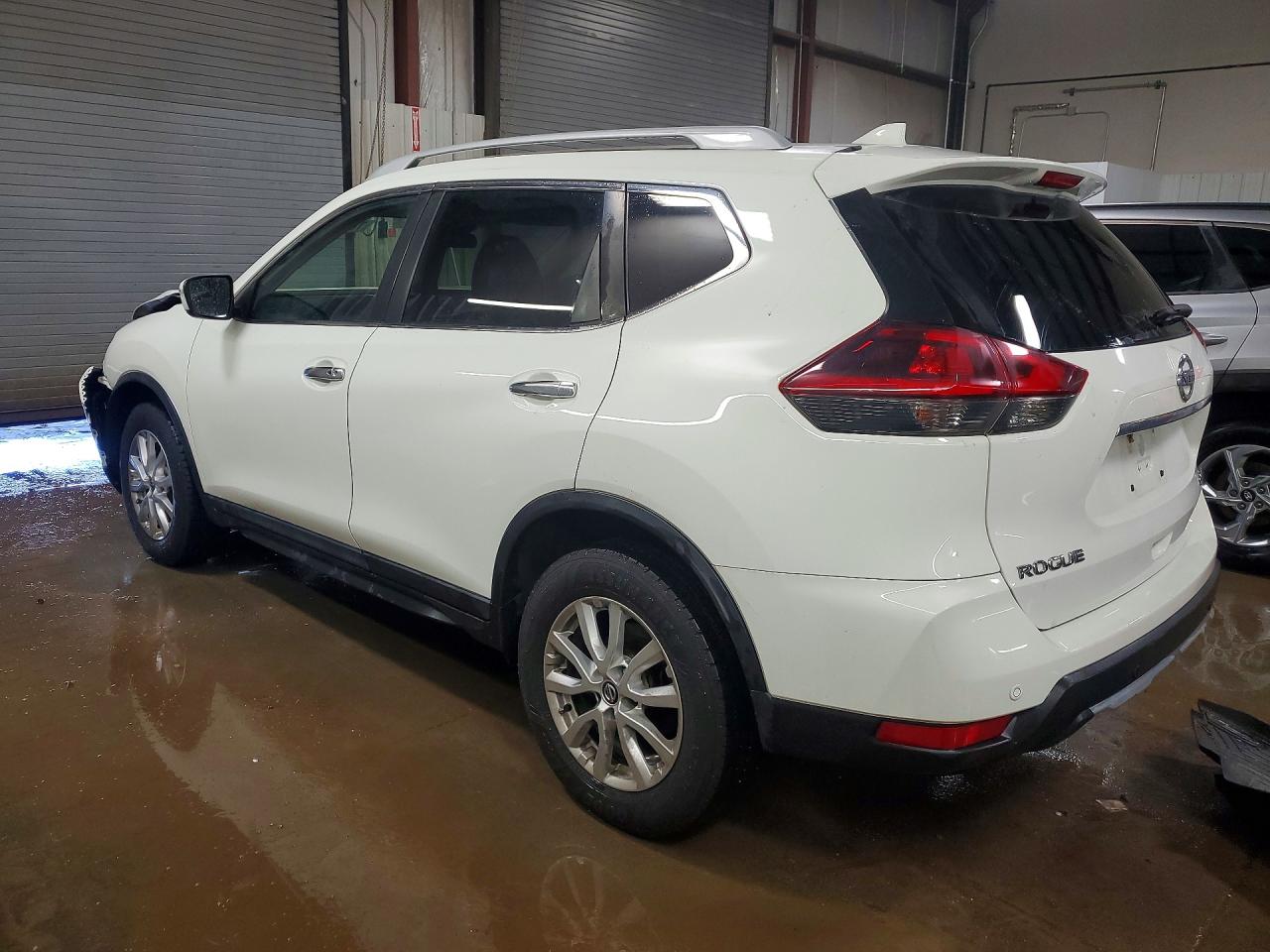 2020 NISSAN ROGUE SV photo 3