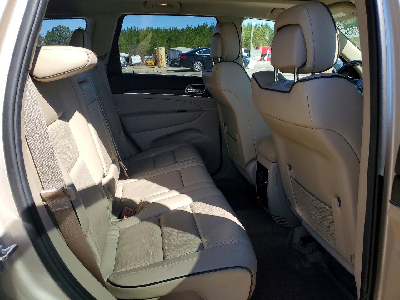 2014 JEEP GRAND CHEROKEE OVERLAND photo 10