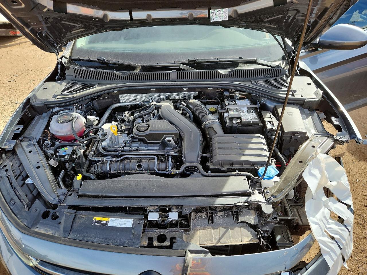 2025 VOLKSWAGEN JETTA SE photo 11