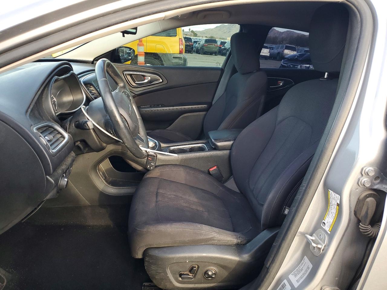 2015 CHRYSLER 200 LIMITED photo 19