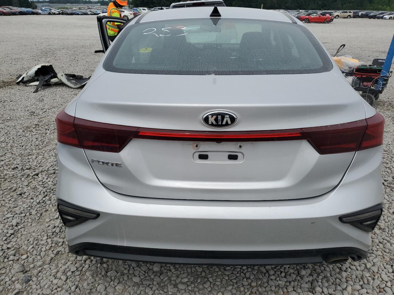 2020 KIA FORTE LXS photo 6