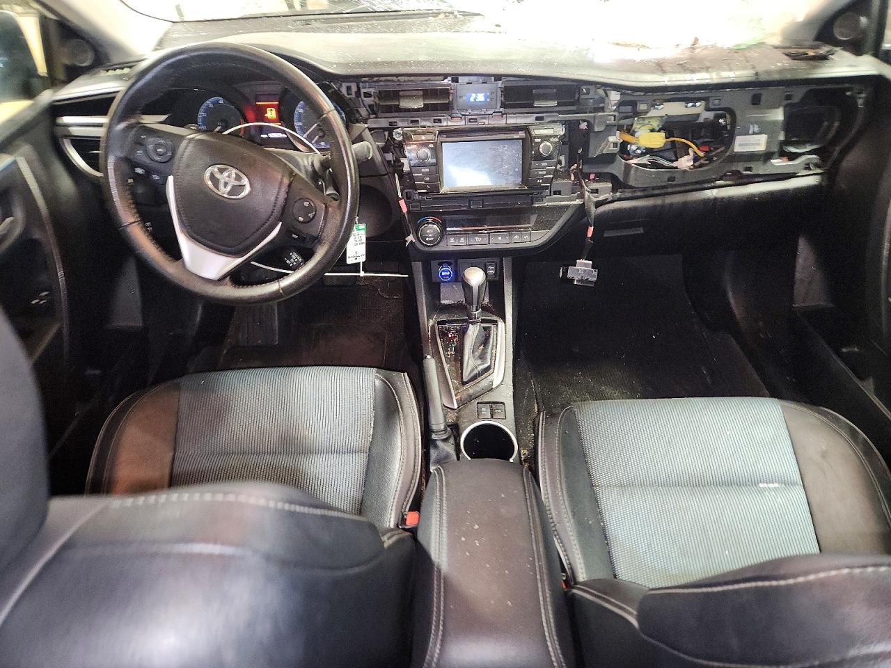 2015 TOYOTA COROLLA S PLUS photo 8