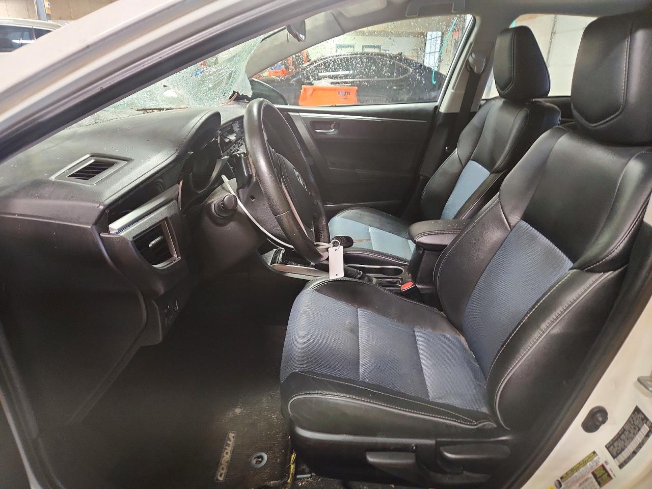 2015 TOYOTA COROLLA S PLUS photo 7