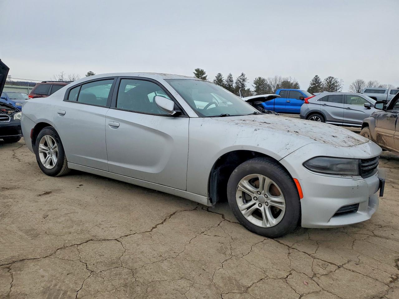 2020 DODGE CHARGER SXT photo 10