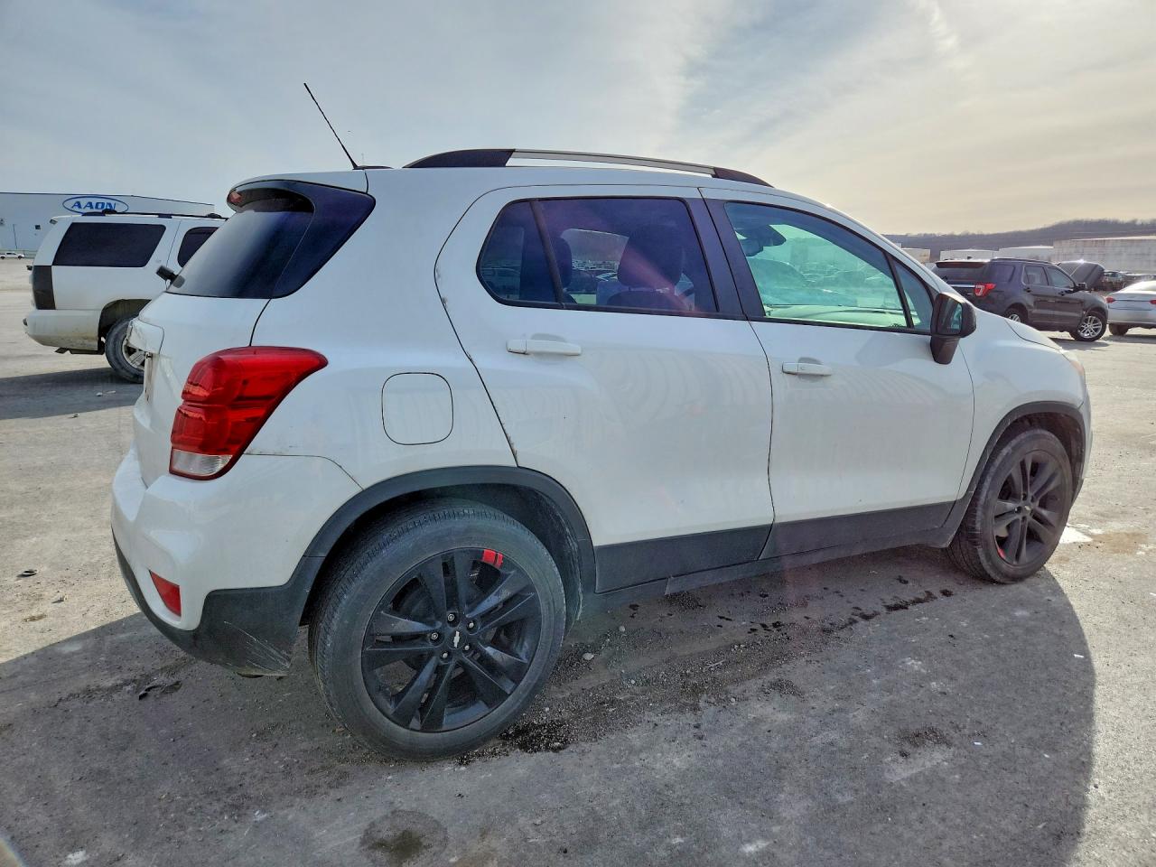 2020 CHEVROLET TRAX 1LT photo 3