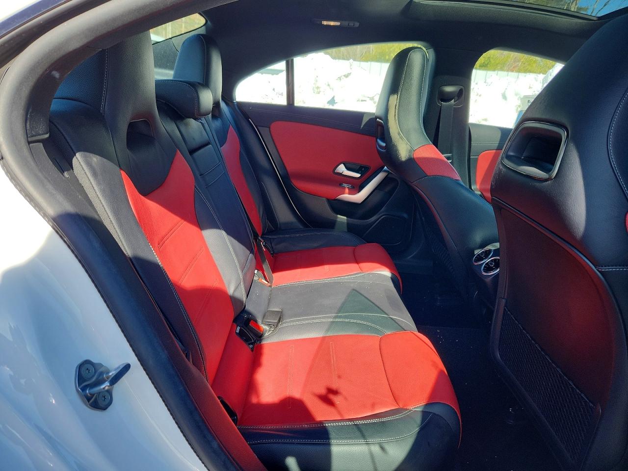 2022 MERCEDES-BENZ CLA AMG 35 4MATIC photo 19