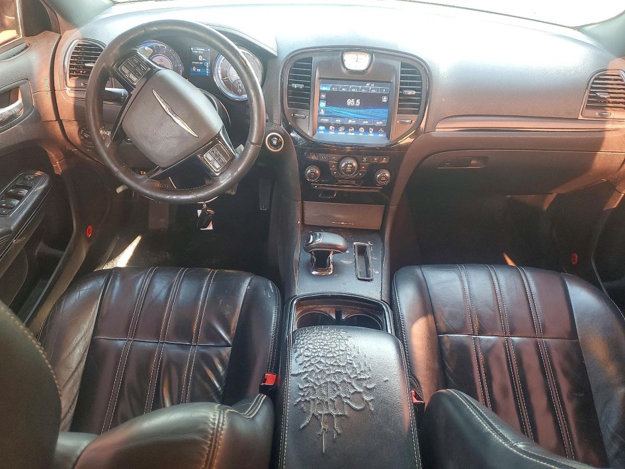 2014 CHRYSLER 300 S photo 29