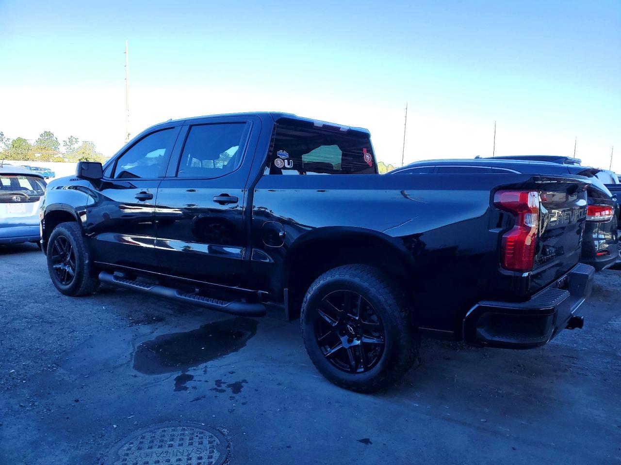 2025 CHEVROLET SILVERADO C1500 CUSTOM photo 3