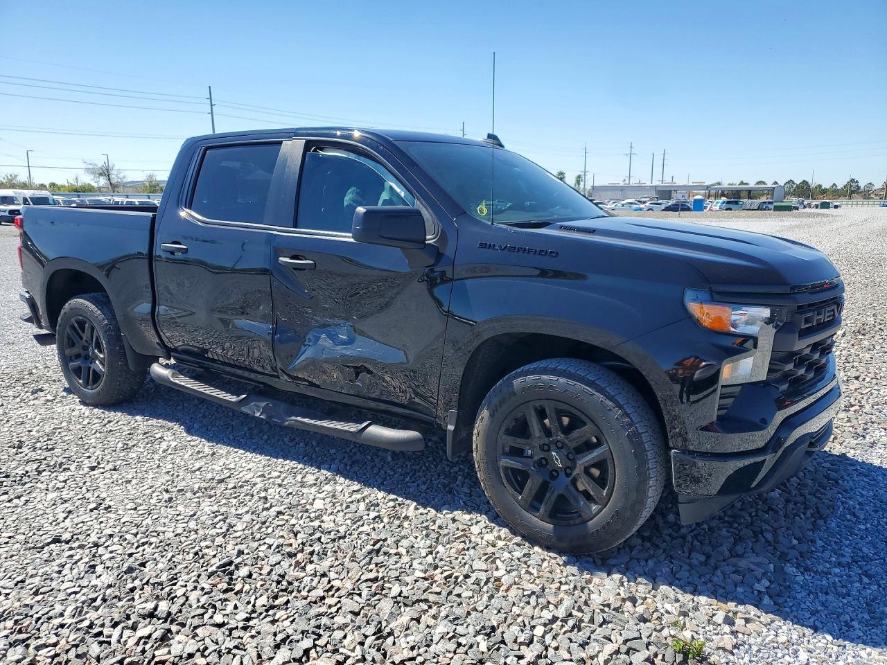 2025 CHEVROLET SILVERADO C1500 CUSTOM photo 7