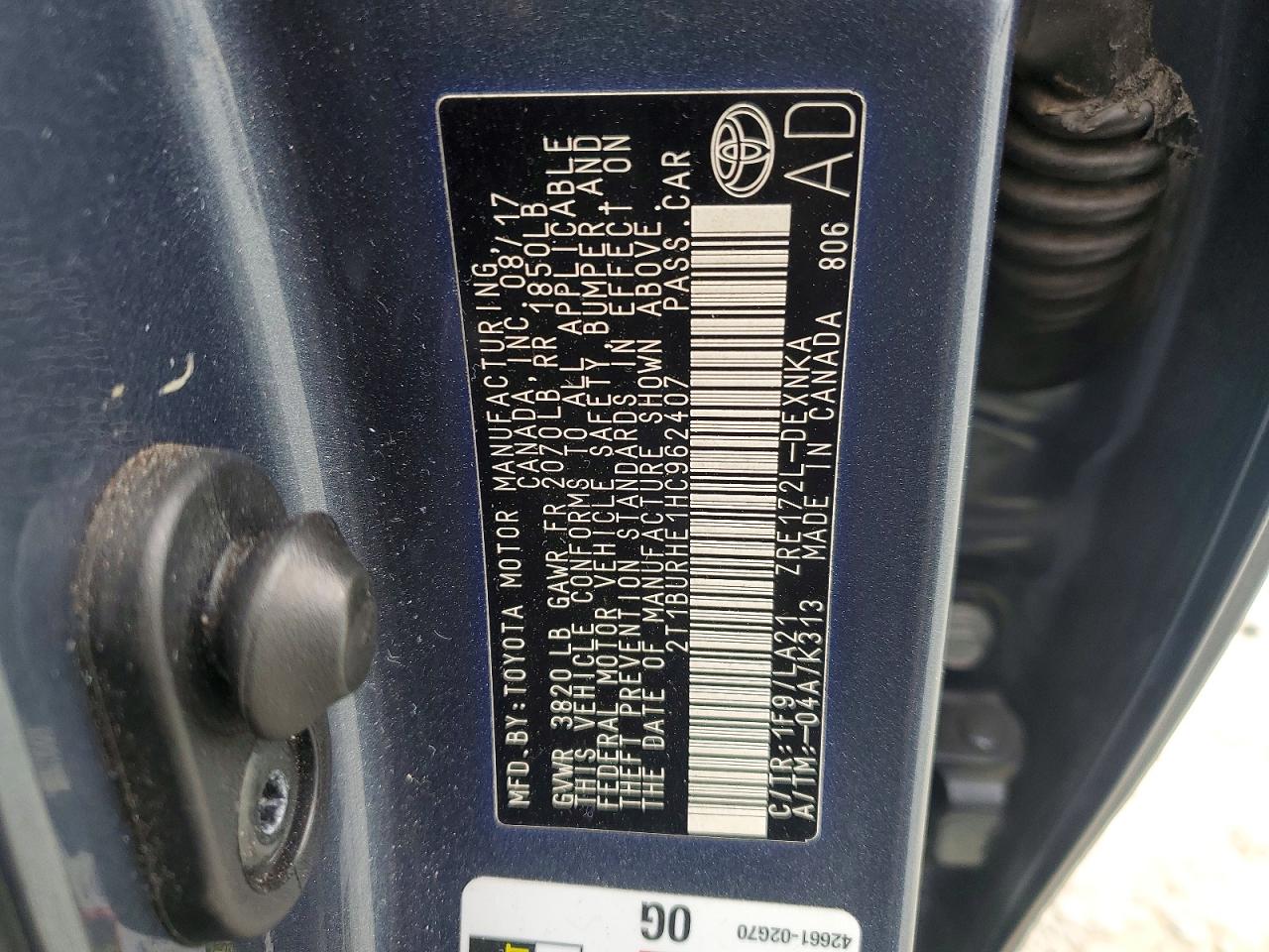 2017 TOYOTA COROLLA XLE photo 23