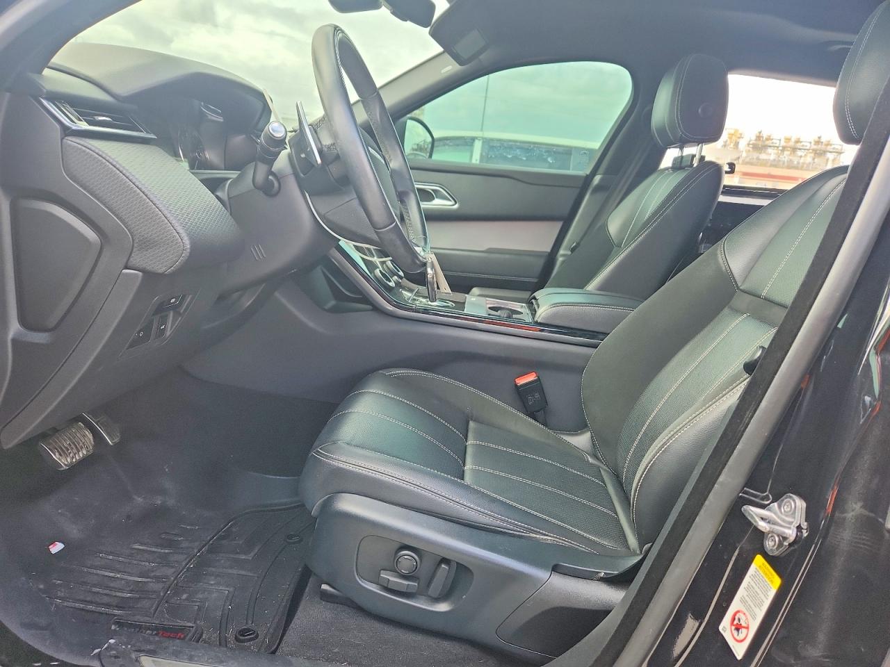 2020 LAND ROVER RANGE ROVER VELAR R-DYNAMIC S photo 7